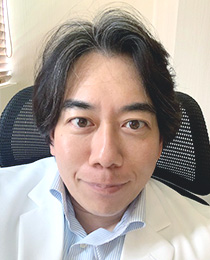 院長画像